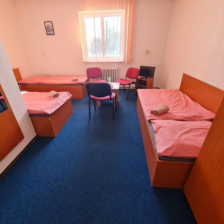 Penzion Olympia Banská Bystrica Buitenkant foto