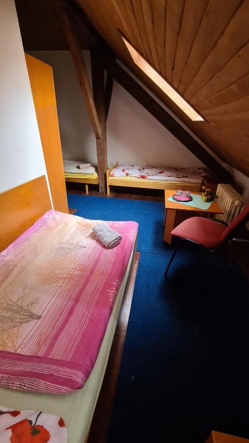 Penzion Olympia Banská Bystrica Buitenkant foto
